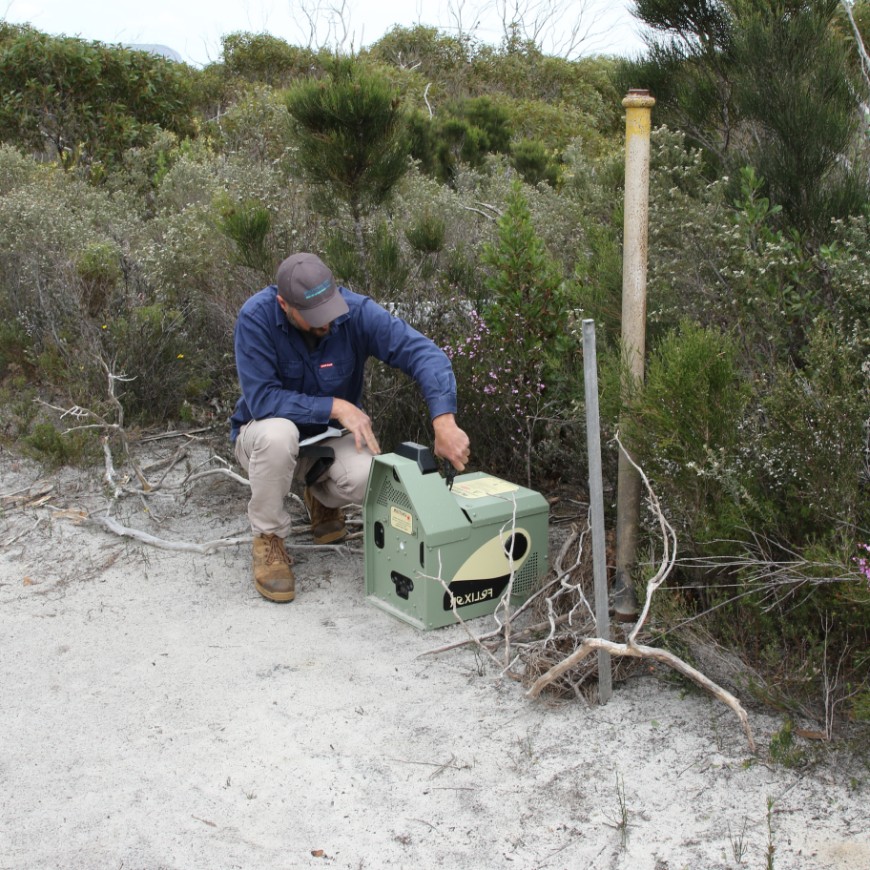 Felixer grooming traps are a new, innovative, feral cat management tool. 